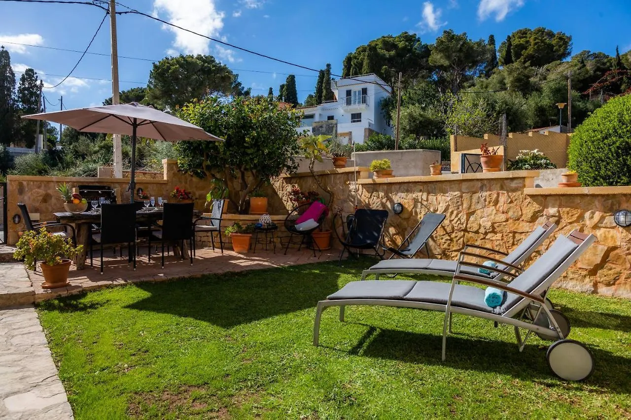 Apartamento La Pergola Font de sa Cala Apartment